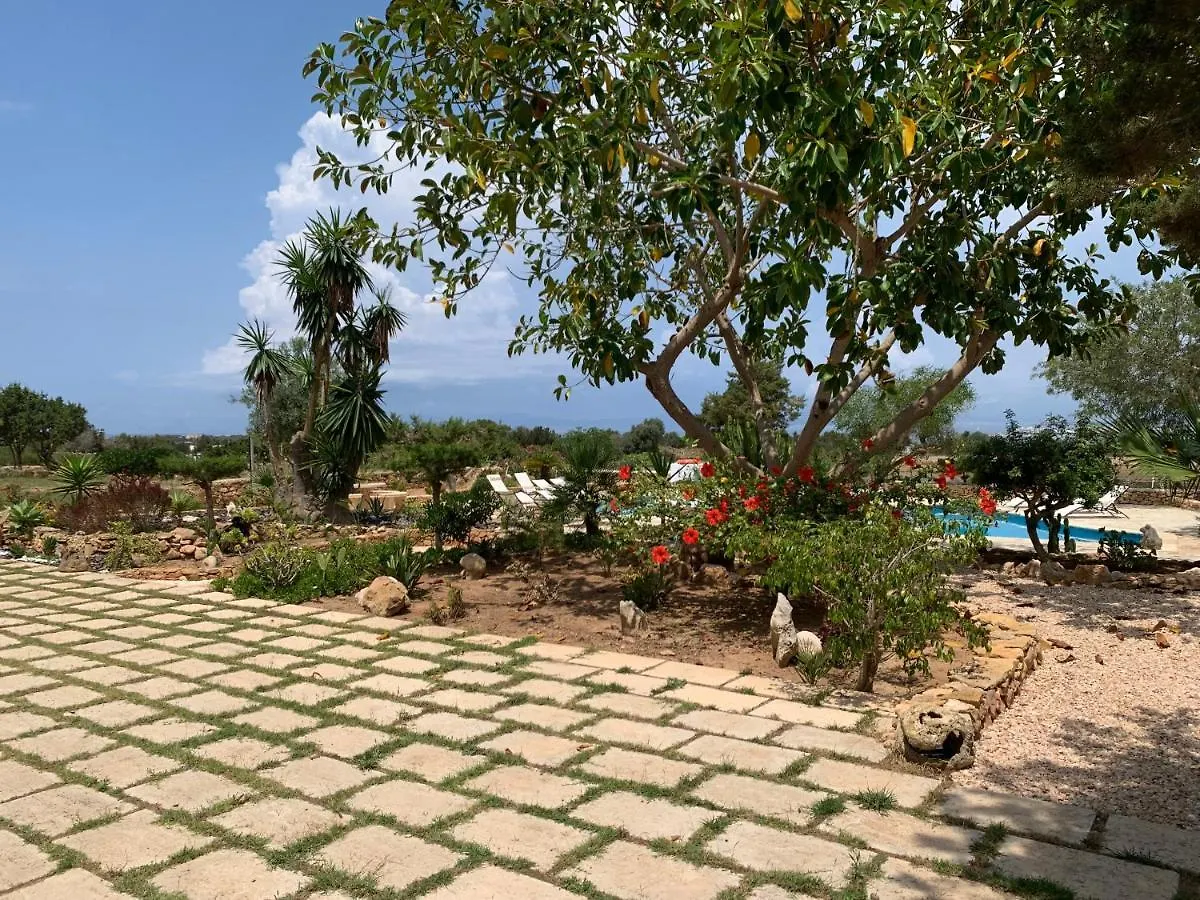 Apartamentos Vista Vedra La Savina  Spain