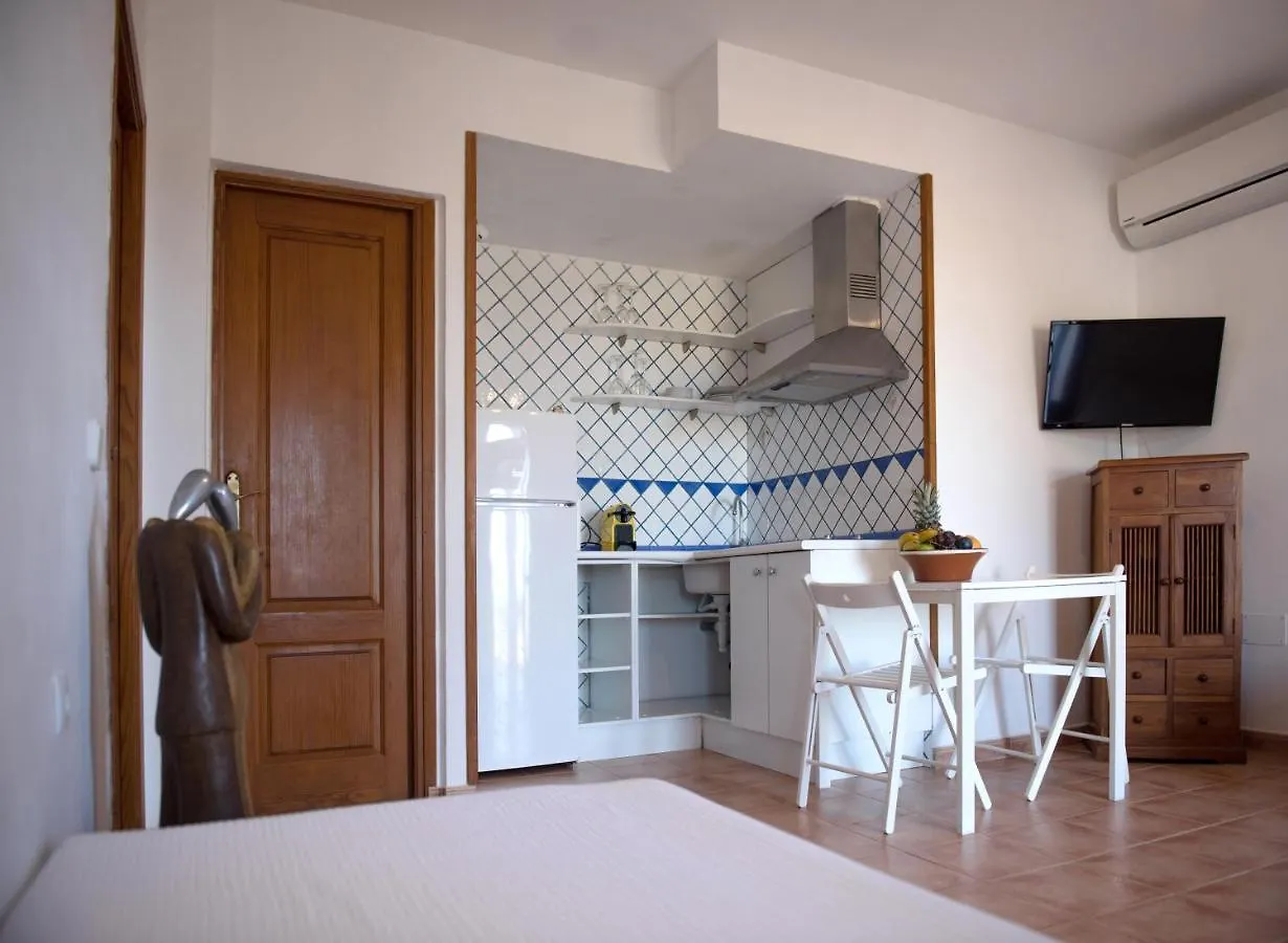 Aparthotel Apartamentos Vista Vedra La Savina